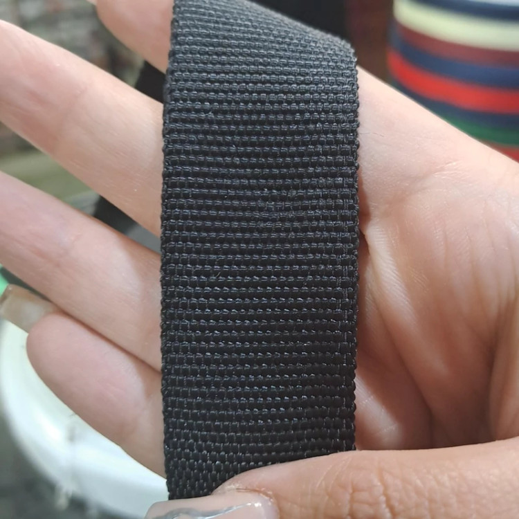 نوار برزنتی عرض 4 سانت در دو رنگ سفید و مشکی