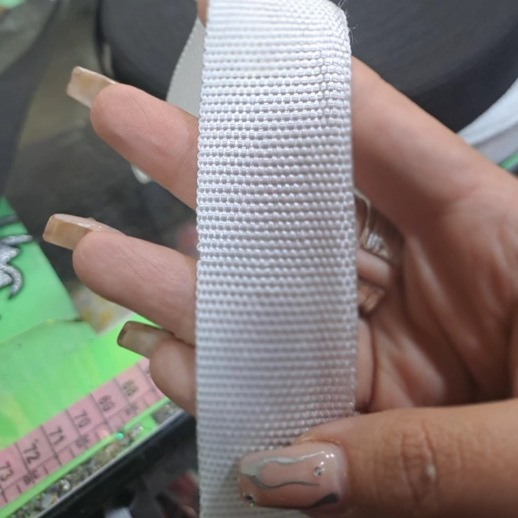 نوار برزنتی عرض 4 سانت در دو رنگ سفید و مشکی