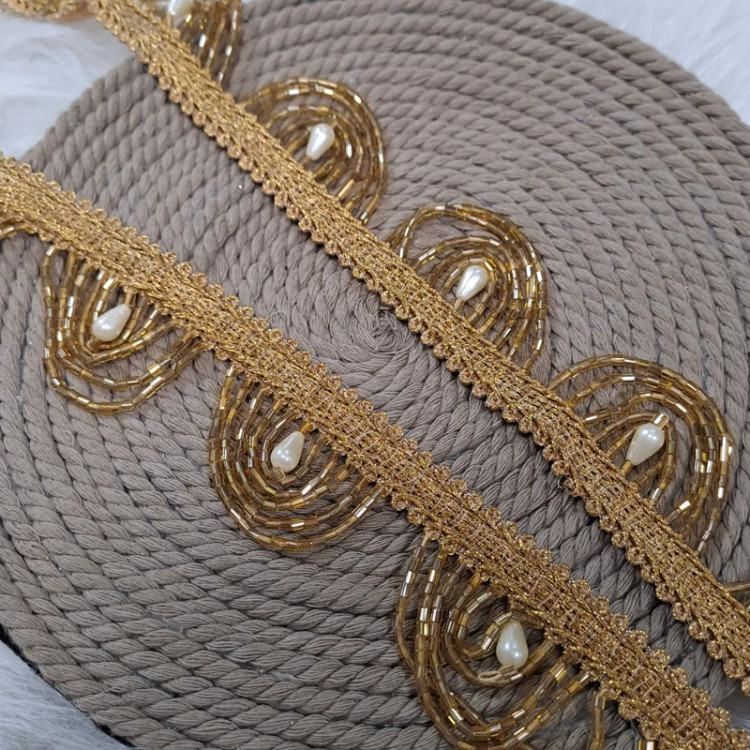 یراق اویز دار رنگ طلایی