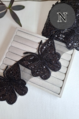 اپلیکه مدل پروانه برای لباس های مجلسی