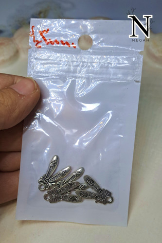 پلاک فلزی طرح کفش باله