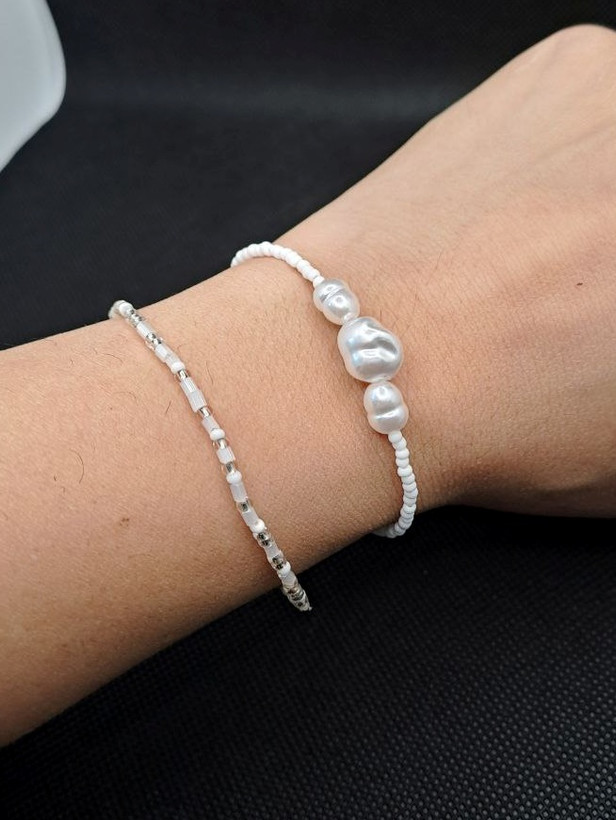 دستبند سفید منجوقی طرح باروک