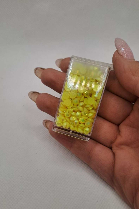 نگین ته صاف