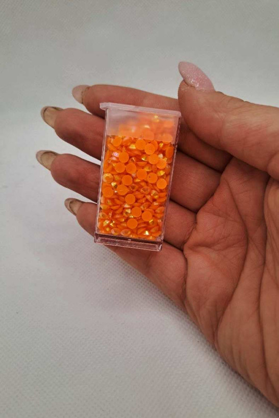 نگین ته صاف