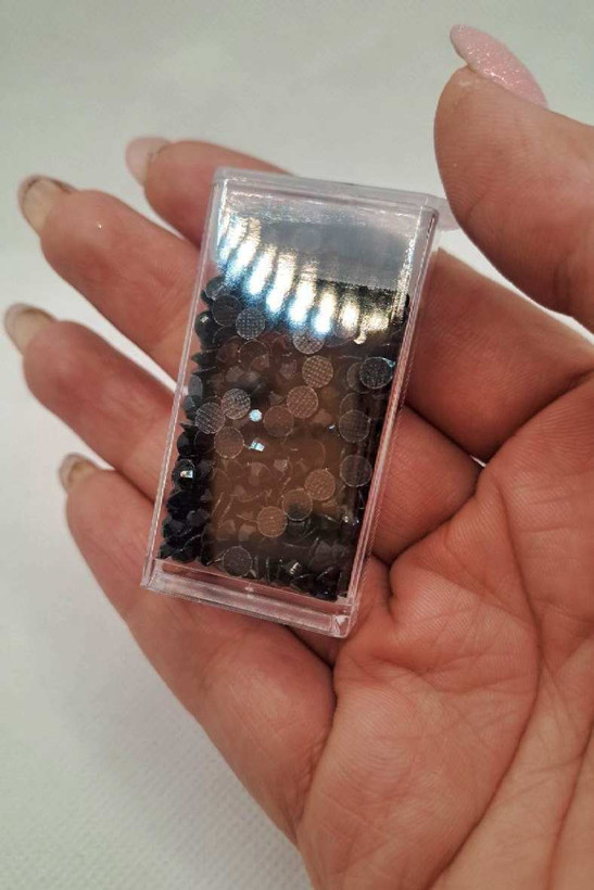 نگین ته صاف
